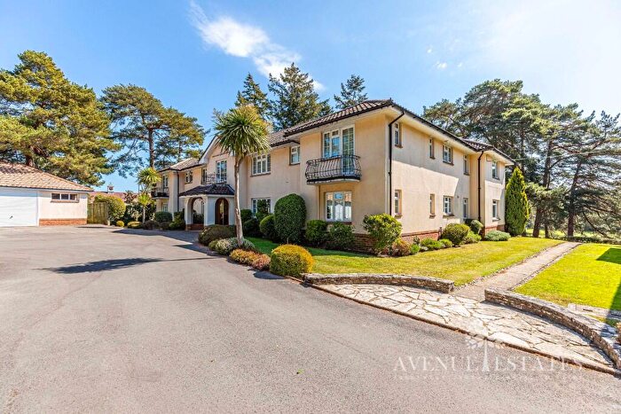3 Bedroom Apartment For Sale In Golf Links Road, Ferndown, Dorset, BH22