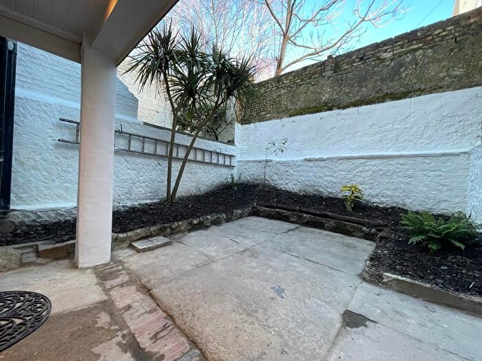 1 Bedroom Flat To Rent In Burlington Street, Brighton, BN2