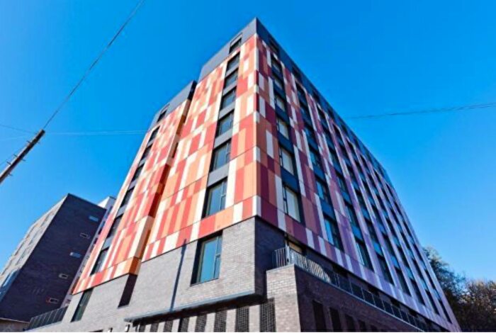 Studio To Rent In Cardinal Court, Scholes Street, Oldham, Greater Manchester, OL1