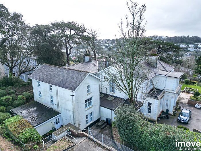 1 Bedroom Flat For Sale In Greenbanks, Higher Warberry Road, Torquay, TQ1