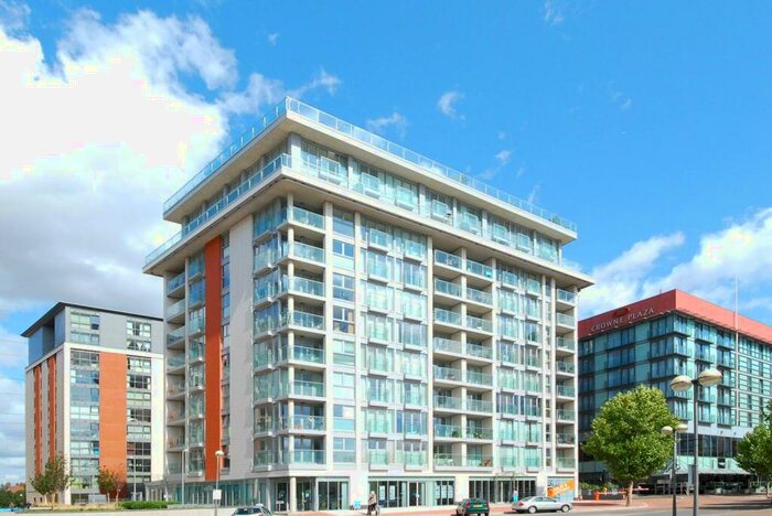 2 Bedroom Flat To Rent In Oxygen Apartments, Royal Docks, London, E16