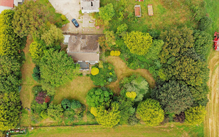 4 Bedroom Farm House For Sale In Shotton Colliery, Durham, Co Durham, DH6