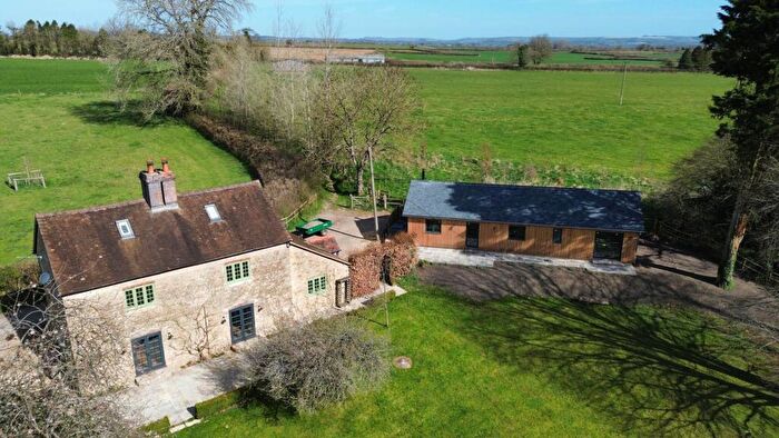 6 Bedroom House To Rent In Langham, Gillingham, SP8