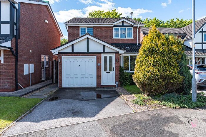 3 Bedroom House For Sale In Tudor Close, Rudheath, Northwich, CW9