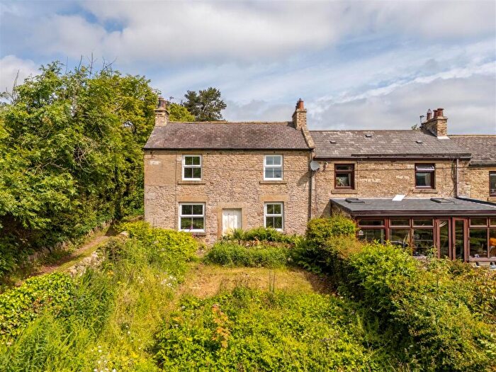 3 Bedroom End Of Terrace House For Sale In Mosswood Cottages, Consett, DH8