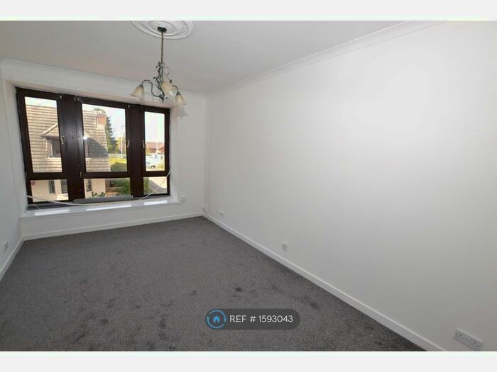 2 Bedroom Flat To Rent In Wellgate Street, Larkhall, ML9