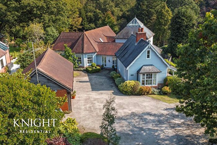 5 Bedroom Detached House For Sale In Layer Road, Kingsford, Colchester, CO2