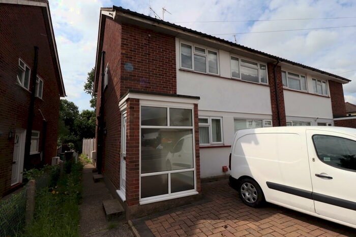 2 Bedroom Maisonette To Rent In Hutton, CM13