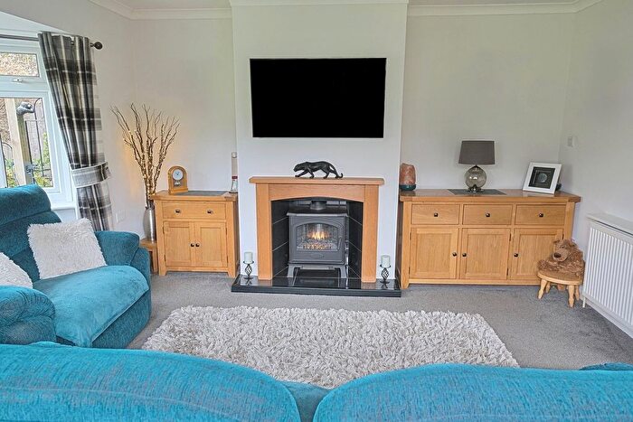 2 Bedroom Bungalow For Sale In Glyne Barn Close, Bexhill On Sea, TN40