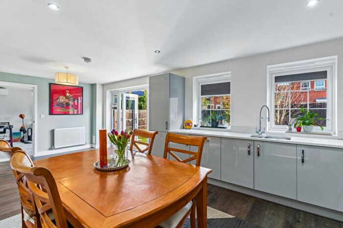 5 Bedroom Detached House For Sale In Station Road, Langford, Biggleswade, SG18