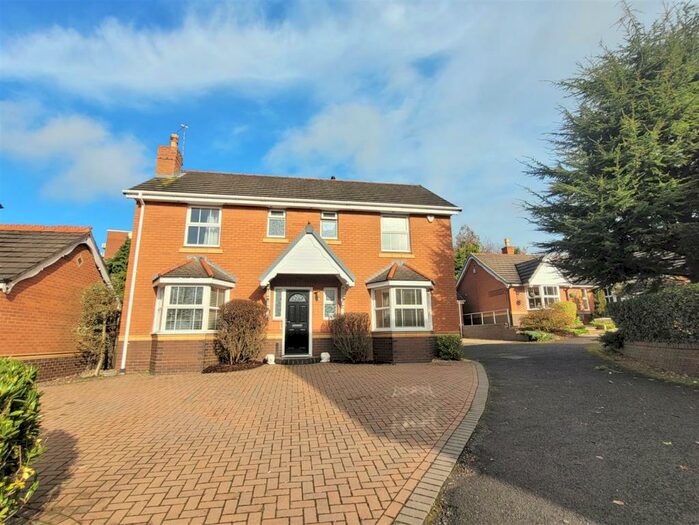 4 Bedroom Detached House To Rent In Peveril Grove, Sutton Coldfield, B76