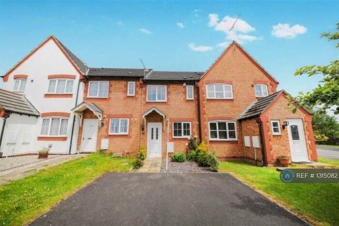 2 Bedroom Terraced House To Rent In May Close, Swindon, SN2