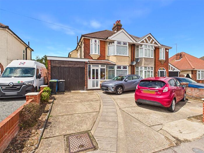 3 Bedroom Semi Detached House For Sale In Heath Road, Ipswich, IP4