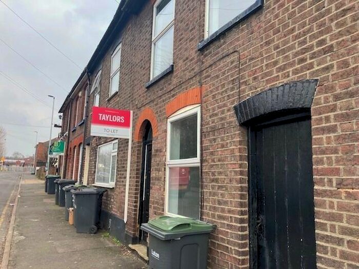 2 Bedroom House To Rent In Wenlock Street, Luton, LU2