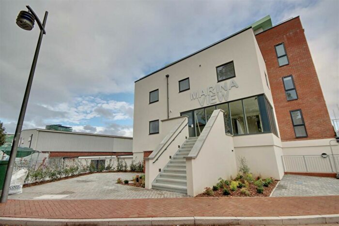 1 Bedroom Flat To Rent In Mumby Road, Gosport, PO12