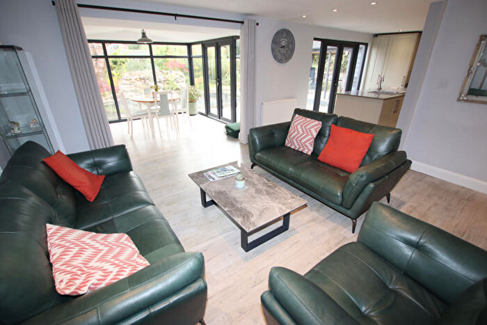 2 Bedroom Bungalow For Sale In New Town Road, Thorpe Le Soken, CO16