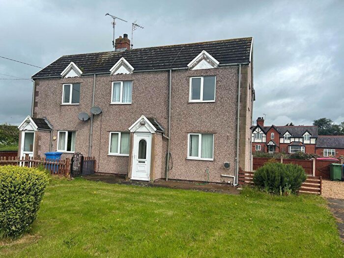 3 Bedroom Semi Detached House To Rent In Honeysuckle Cottage, Eyton, LL13