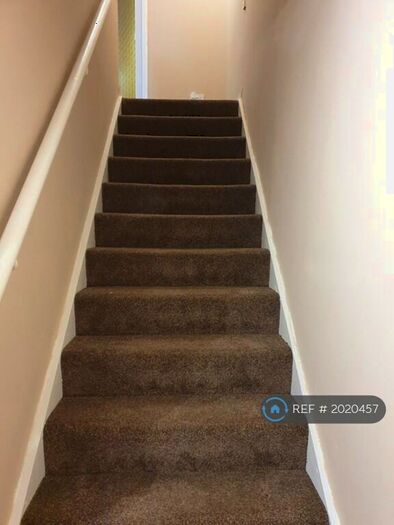 2 Bedroom Semi-Detached House To Rent In Woodside Avenue, Thornliebank, Glasgow, G46