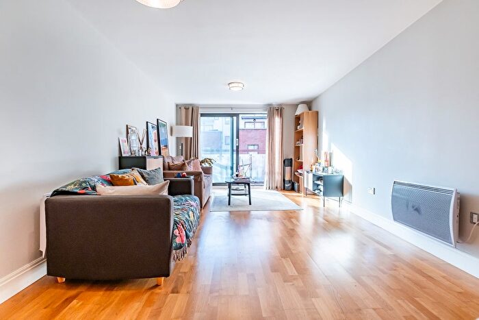 1 Bedroom Flat To Rent In Montaigne Close, London, SW1P