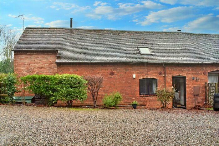 3 Bedroom Barn Conversion To Rent In Parsons Lane, Hartlebury, Kidderminster, Worcestershire, DY11