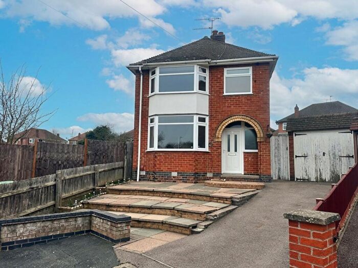 3 Bedroom Detached House For Sale In Westover Road, Leicester, LE3