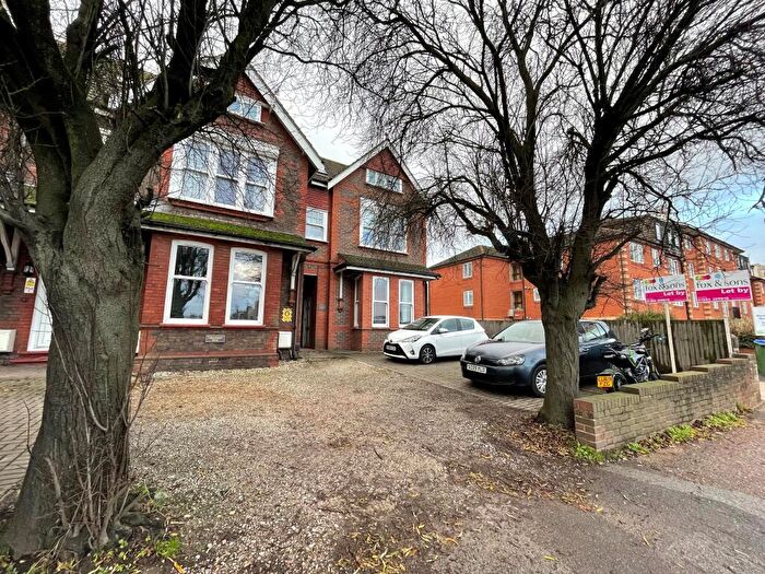 1 Bedroom Apartment To Rent In Broadwater Road, Worthing, BN14