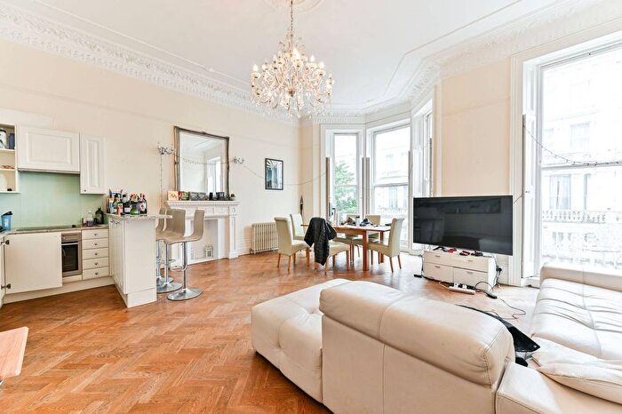 2 Bedroom Flat To Rent In Lexham Gardens, South Kensington, London, W8