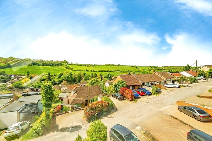 3 Bedroom Detached House For Sale In Sunningvale Avenue, Biggin Hill, Westerham, TN16