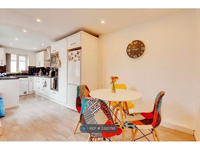 4 Bedroom Terraced House To Rent In Foxdale Road, Liverpool, L15