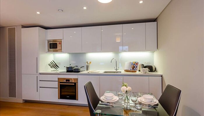 1 Bedroom Flat To Rent In Merchant Square, Paddington, London, W2