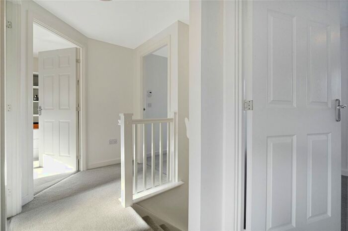 4 Bedroom Detached House For Sale In Patterton Range Way, Glasgow, G53