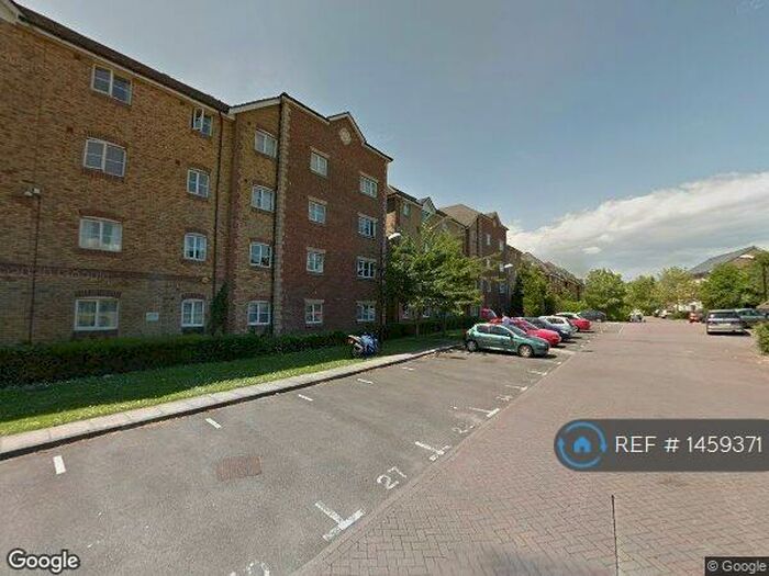 2 Bedroom Flat To Rent In Harrisons Wharf, Purfleet, RM19