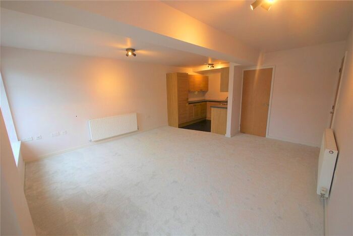 1 Bedroom Flat To Rent In Arcade Chambers, St Thomas Road, Brentwood, CM14