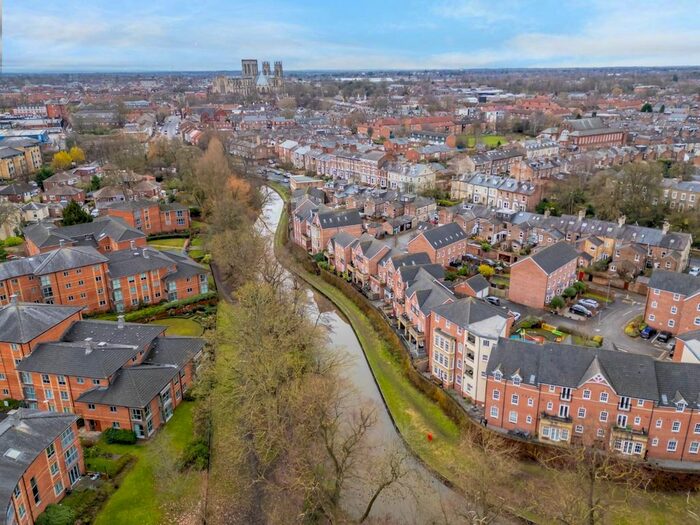 2 Bedroom Flat To Rent In Fossview House, Gladstone Street, York, YO31