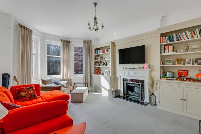 2 Bedroom Flat To Rent In Biddulph Road, Maida Vale, W9
