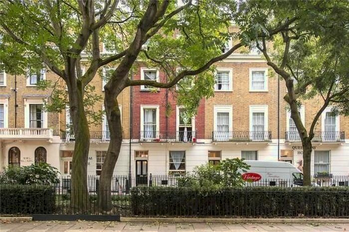 Studio To Rent In Sussex Gardens, London, W2