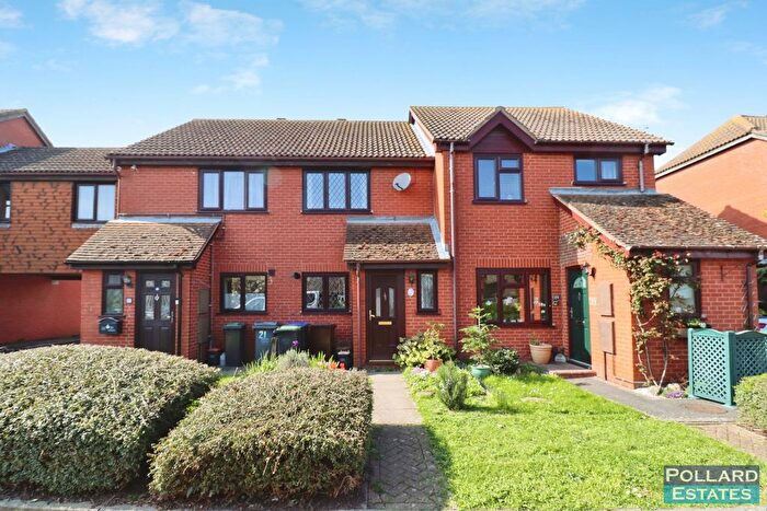 2 Bedroom Terraced House For Sale In Willowside, Snodland, ME6