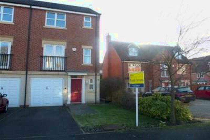 3 Bedroom House To Rent In Starflower Way, Mickleover, DE3