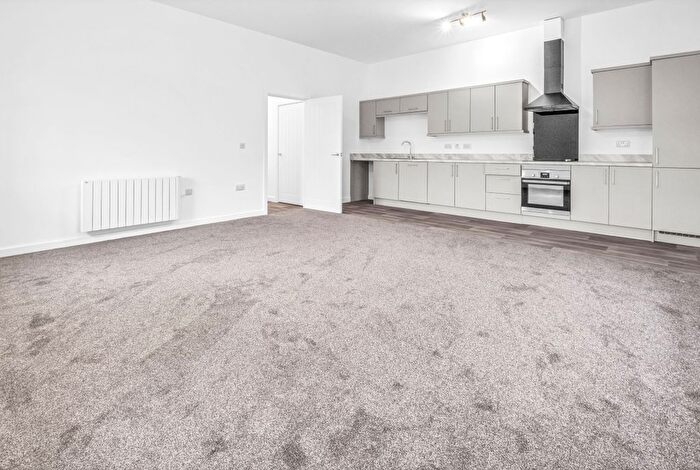 2 Bedroom Flat To Rent In Plough Maltings, Horninglow Street, Burton-On-Trent, DE14