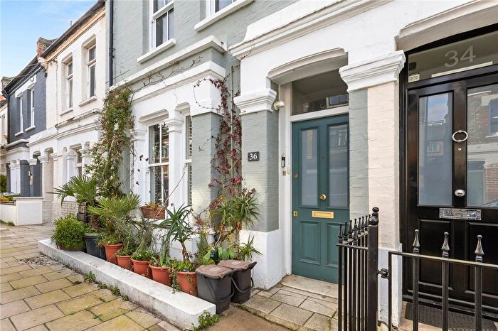 1 Bedroom Flat For Sale In Thorparch Road, London, SW8