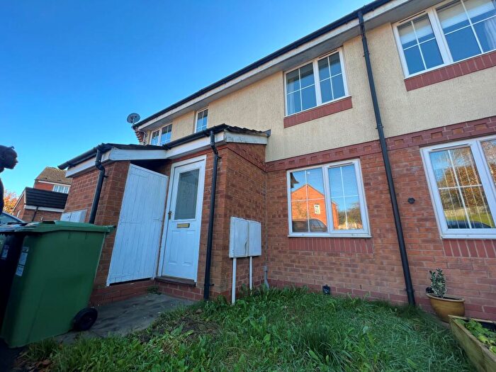 2 Bedroom Flat To Rent In Shireland Lane, Redditch, B97