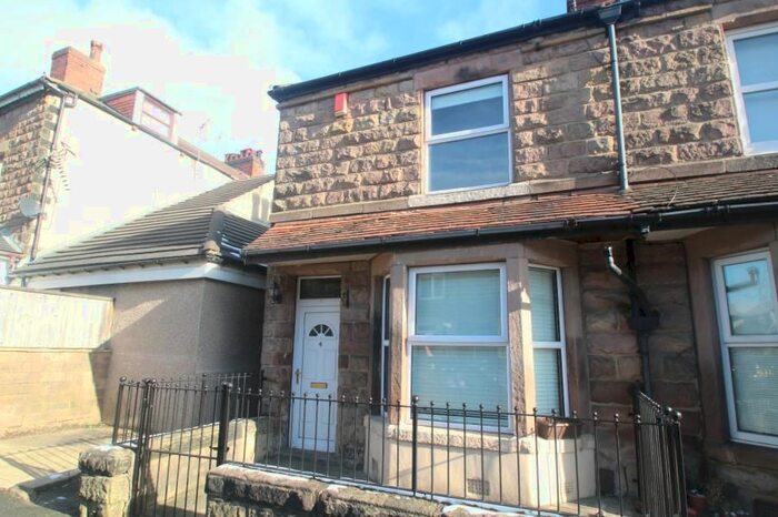 2 Bedroom End Of Terrace House To Rent In Newnham Terrace, Harrogate, HG2