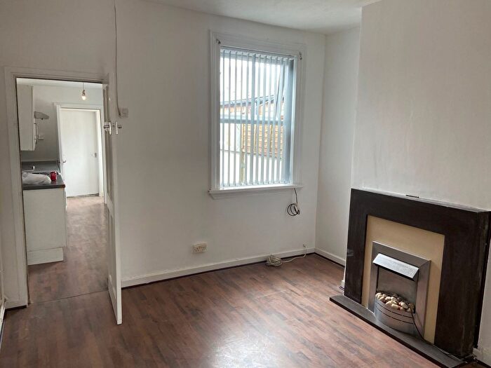 2 Bedroom Terraced House To Rent In Bentley Lane, Walsall, WS2