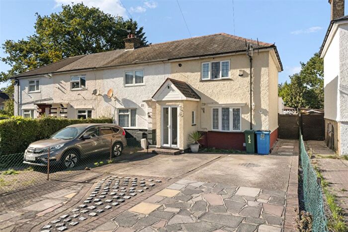2 Bedroom End Terrace House For Sale In Nelson Close, Uxbridge, UB10