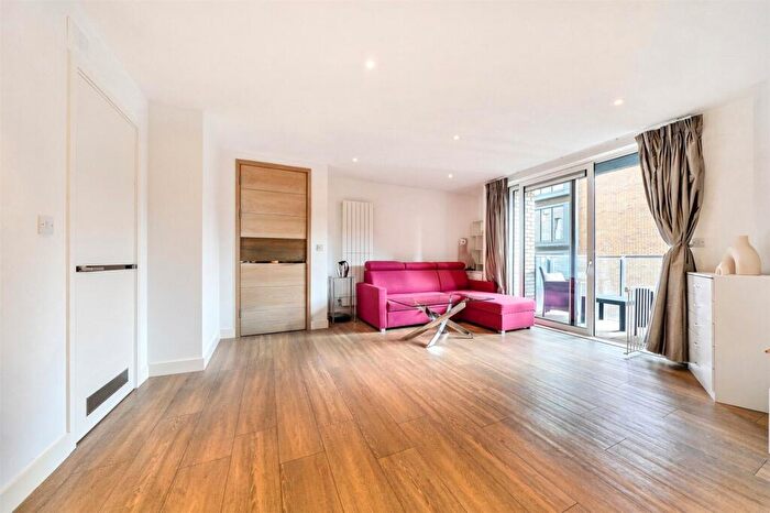 2 Bedroom Apartment For Sale In Seafarer Way, Marine Wharf, SE16