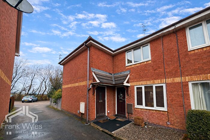 2 Bedroom House For Sale In Whitethorne Mews, Lytham St. Annes, Lancashire, FY8