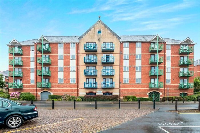 2 Bedroom Flat To Rent In Empress House, Maritime Quarter, SA1