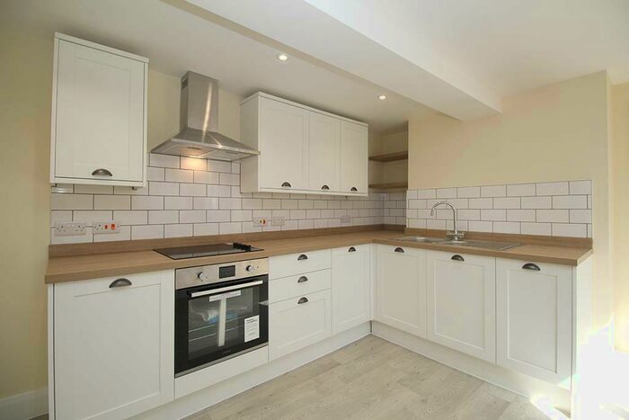 3 Bedroom Maisonette To Rent In High Street, Loughborough, LE11