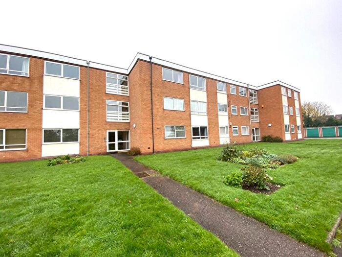 2 Bedroom Flat To Rent In Flaxley Close, Flaxley Road, Stechford, B33