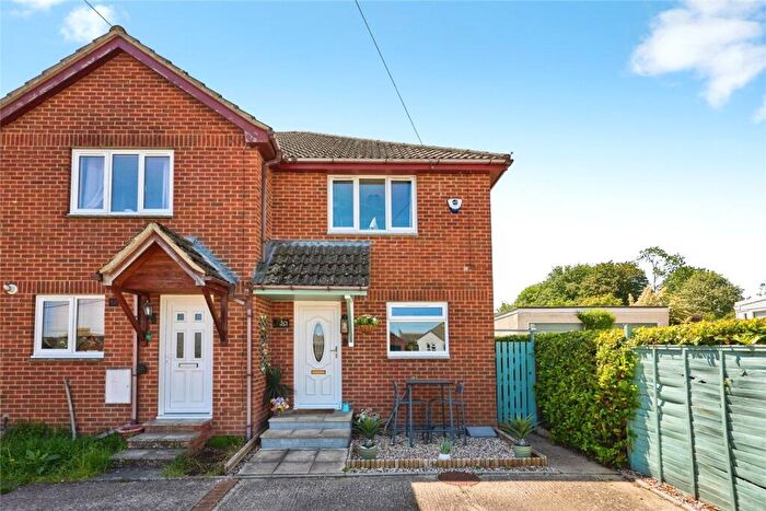 2 Bedroom End Of Terrace House For Sale In Gunville Road, Newport, Isle Of Wight, PO30